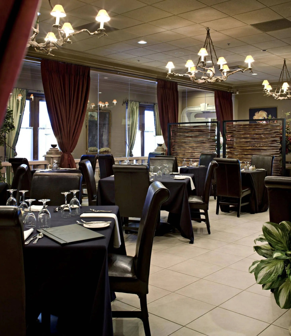 Photo - Carriage House Hotel & Conference Centre