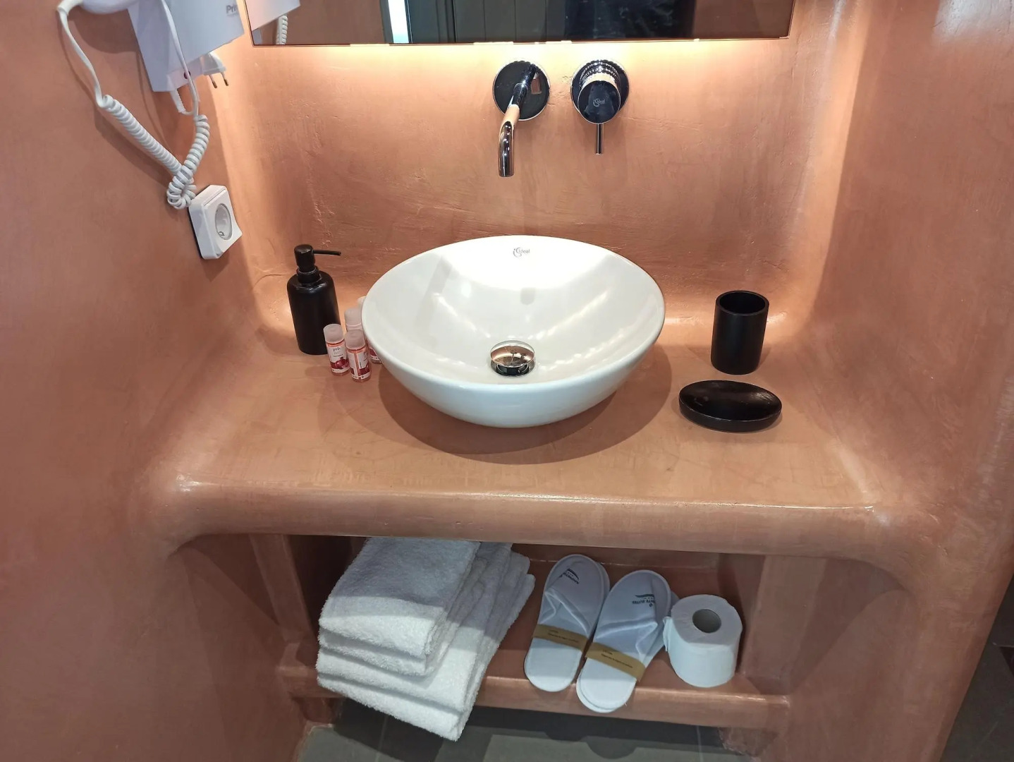 Photo - Amphitrite Suites Santorini