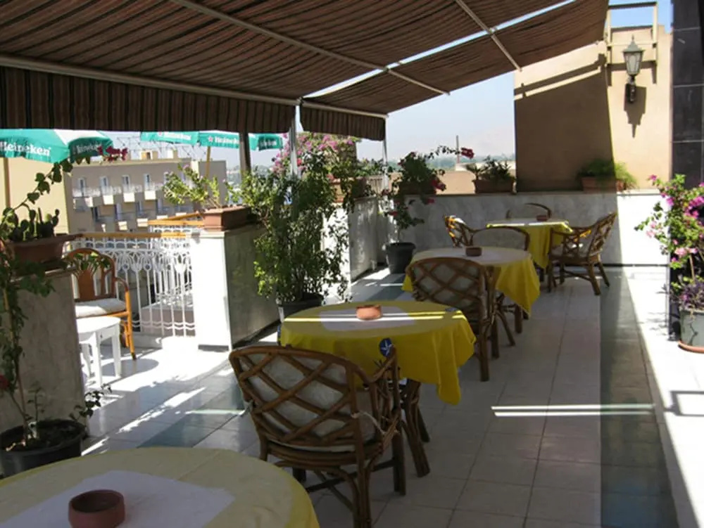 Photo - Philippe Luxor Hotel