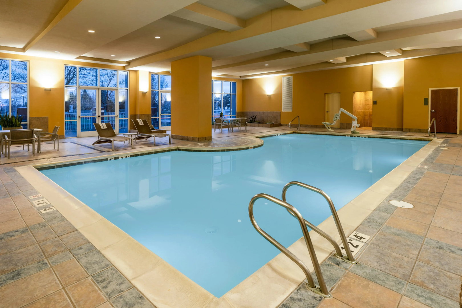 Foto - Embassy Suites by Hilton Portland Airport
