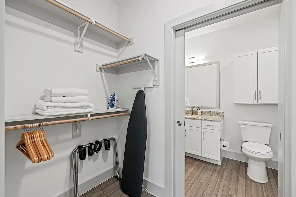 Photo - Placemakr Downtown Austin