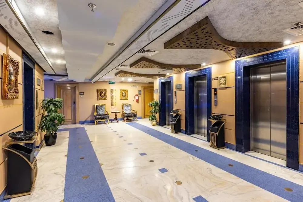 Photo - Montana Al Azizia Hotel