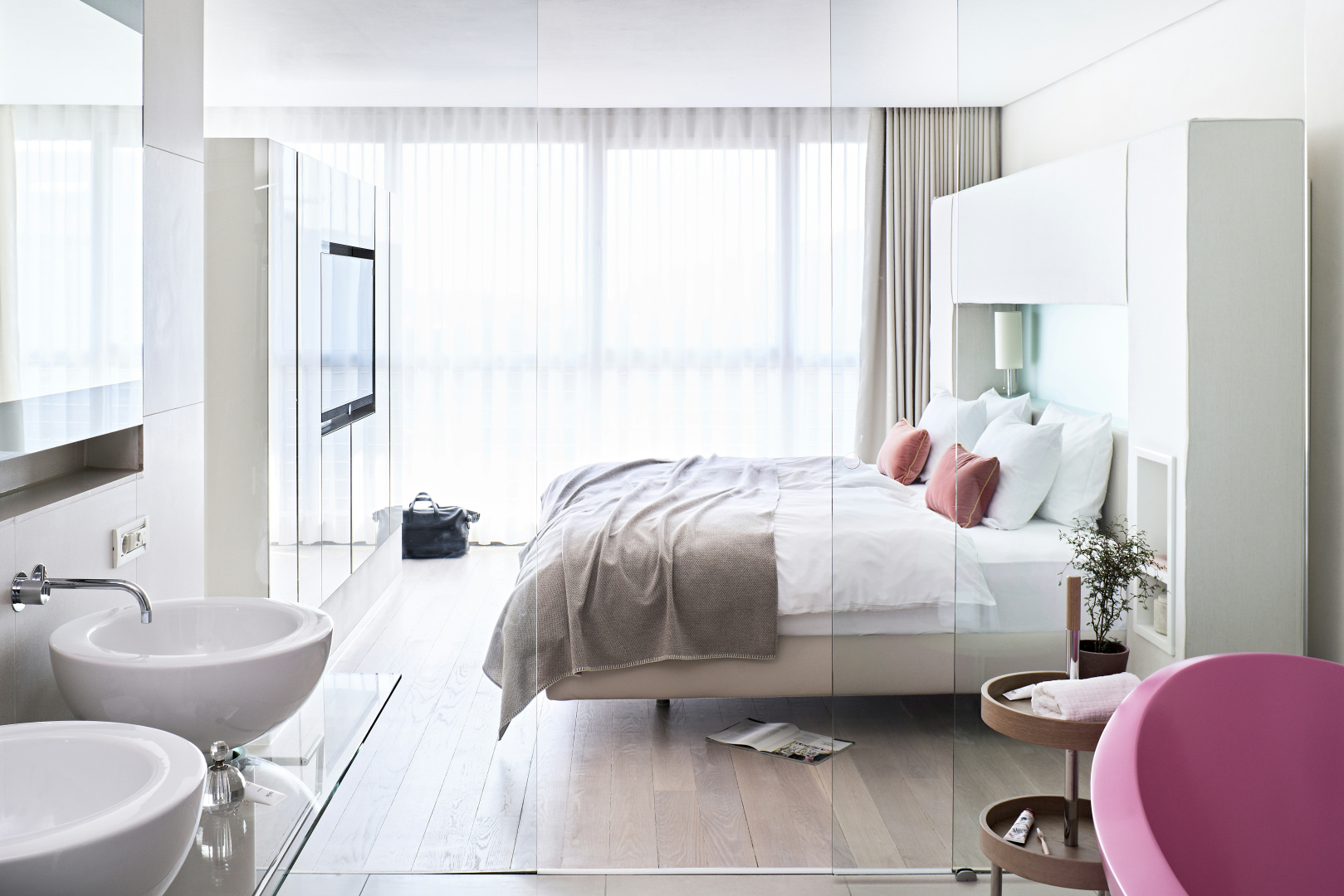 Photo - SIDE, Hamburg, a Member of Design Hotels