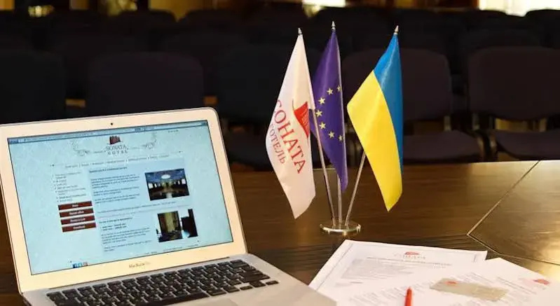 Foto - Sonata Hotel & Restaurant "готель Соната"