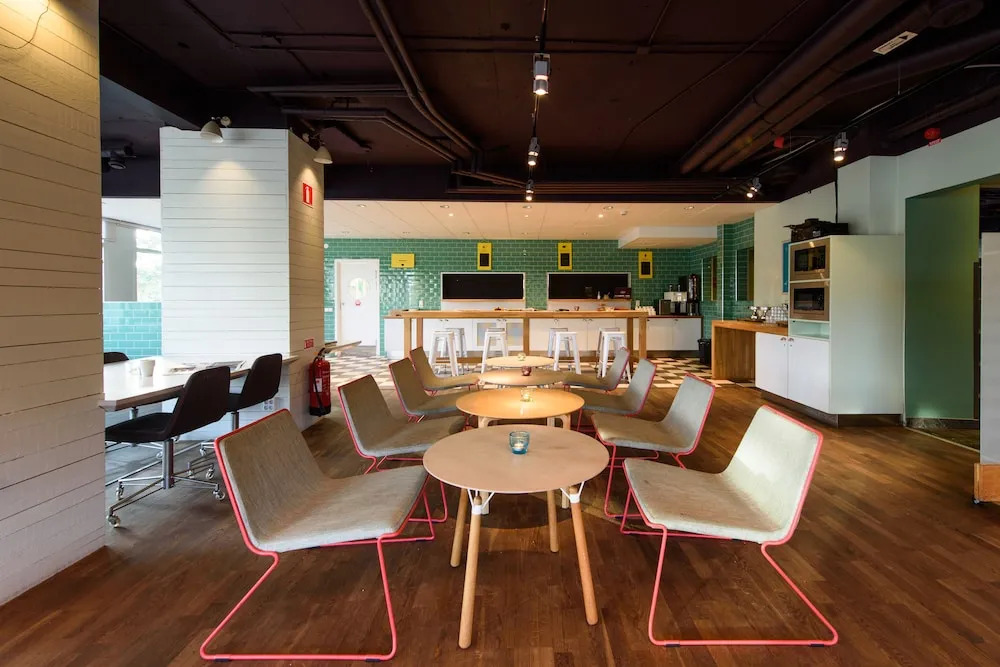 Foto - Forenom Hotels & Apartments Stockholm Alvik