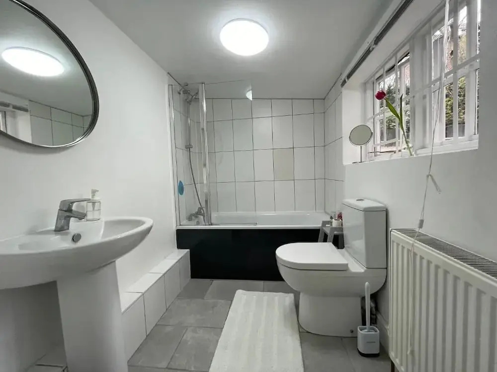 Photo - Central Victorian House