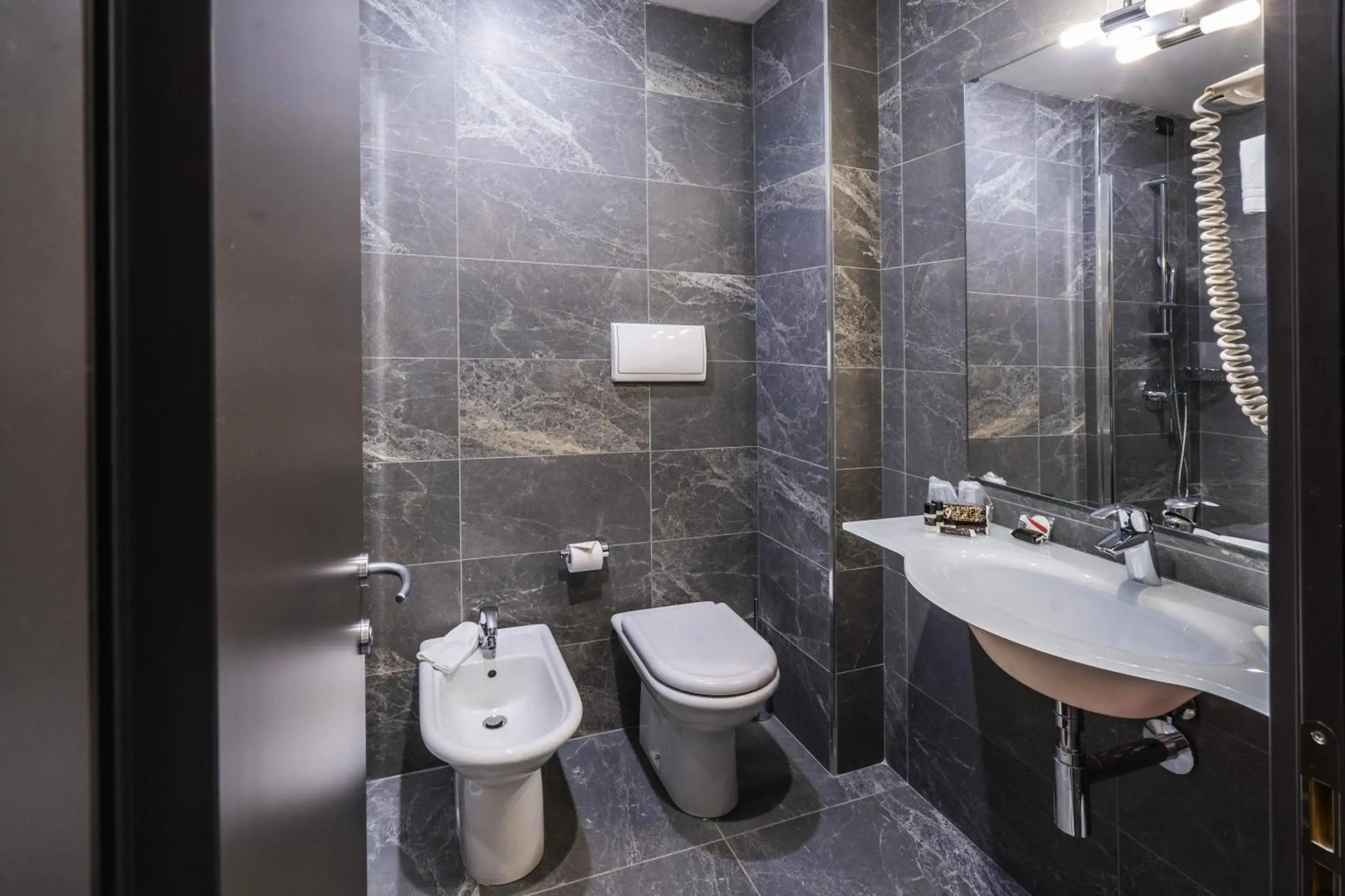 Photo - Smart Hotel Holiday