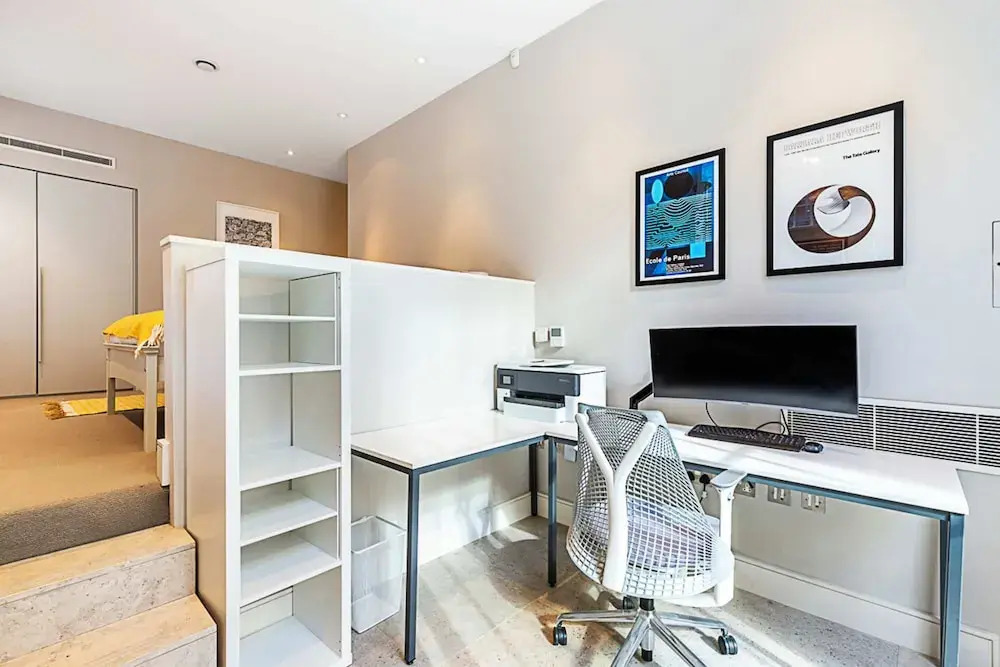 Foto - Pepys House A Modern Touch of History