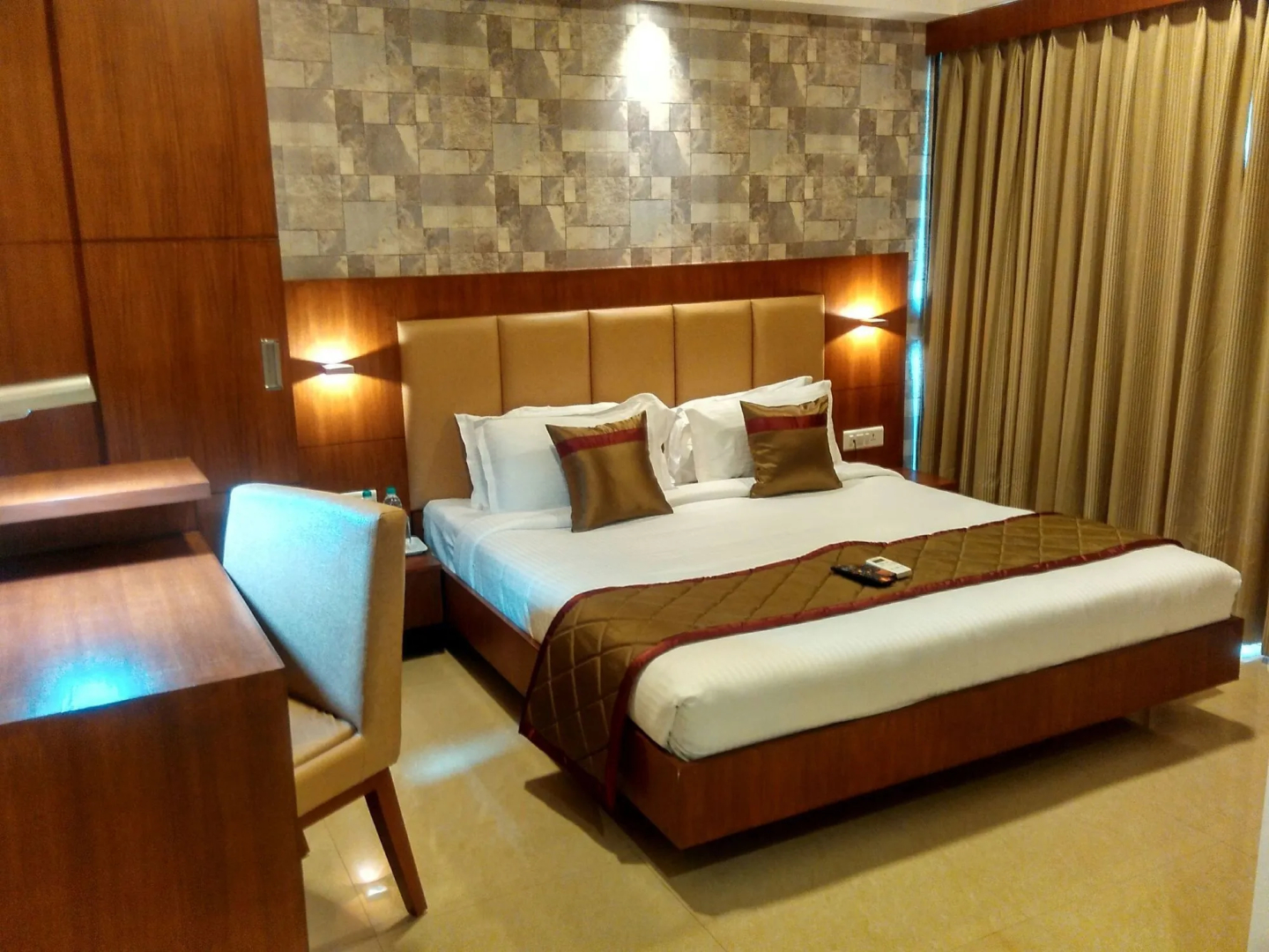 Photo - The Altruist Business Hotel Andheri
