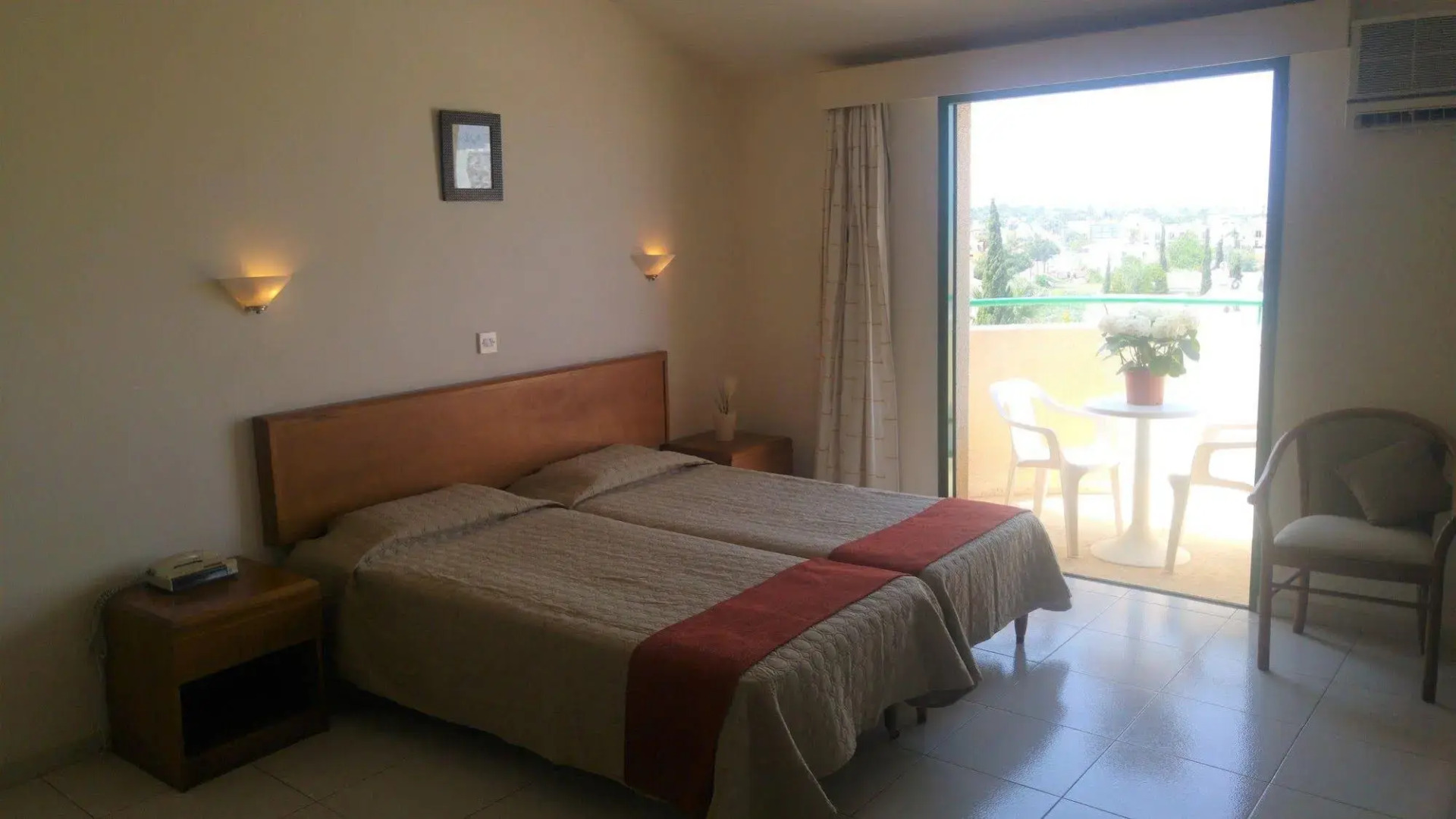 Foto - Mandalena Hotel Apartments