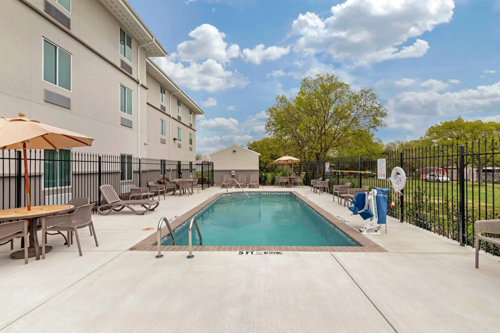Photo - MainStay Suites Lancaster Dallas South