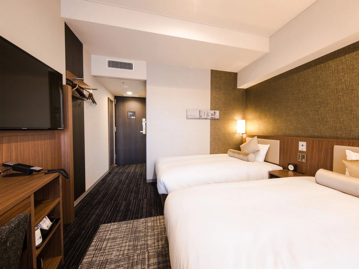 Photo - Four Points Flex by Sheraton Yokohama West