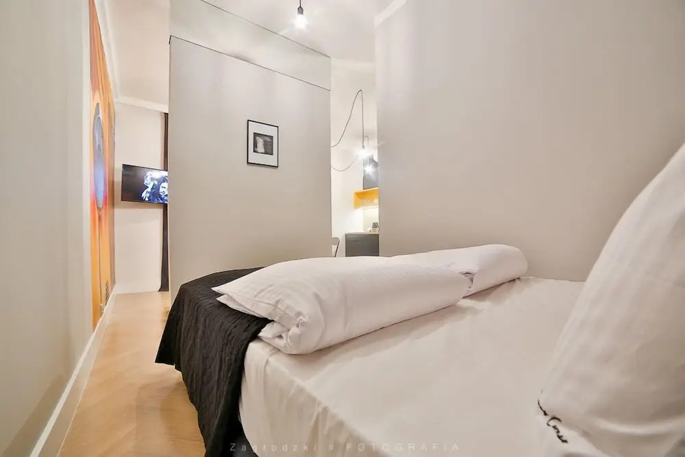 Foto - Saint Thomas Corner - by Upstairs