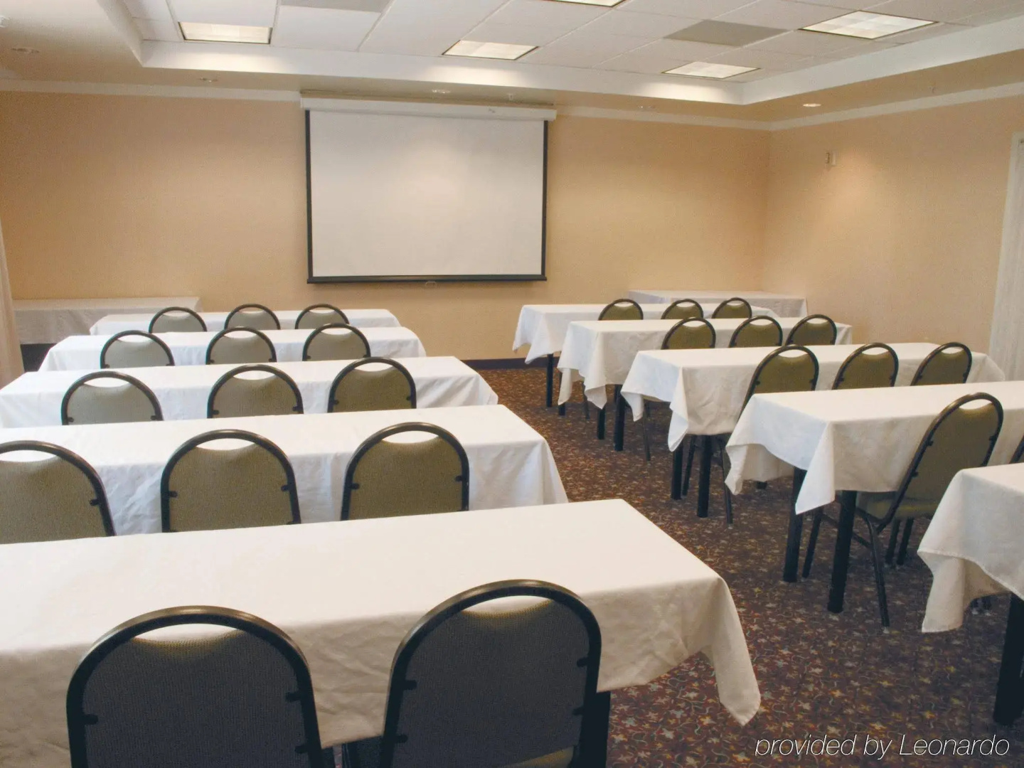 Photo - La Quinta Inn & Suites by Wyndham Austin Southwest