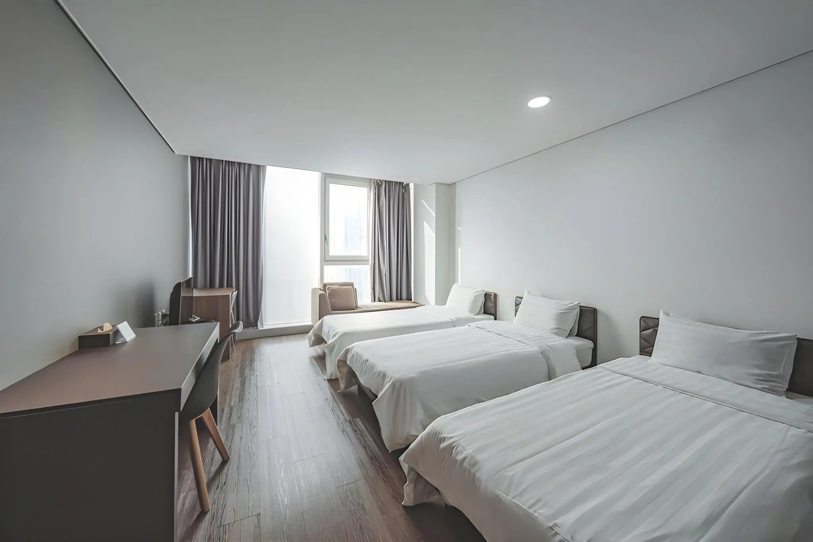 Photo - Brown Suites Hotel Sinchon Central