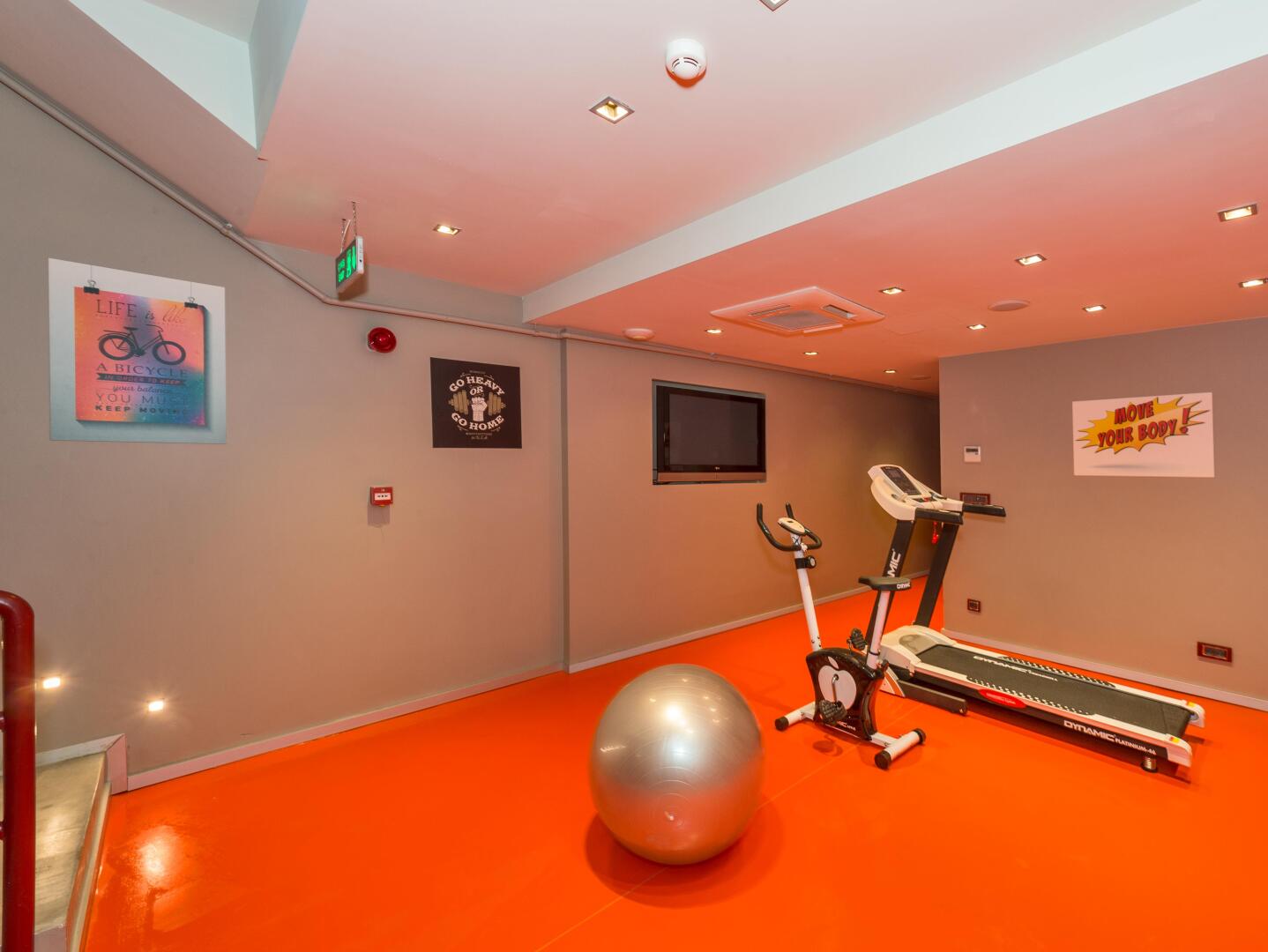 Photo - Taksim Istanbul Nis Hotel - Istiklal Street