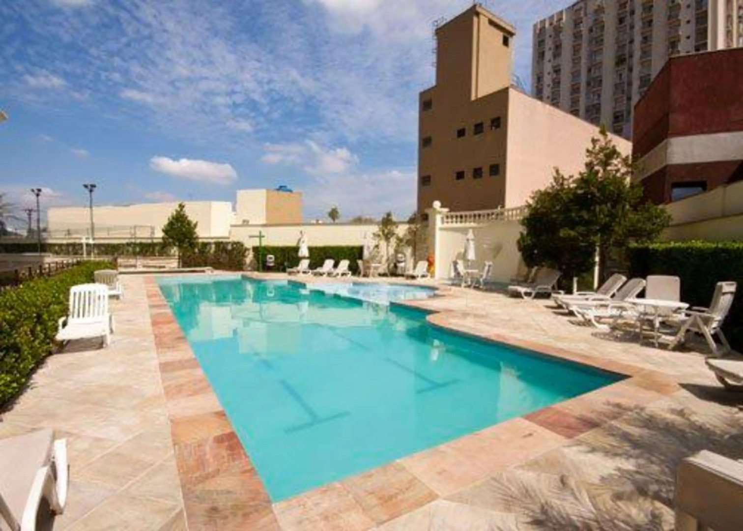 Photo - Quality Suites Vila Olimpia