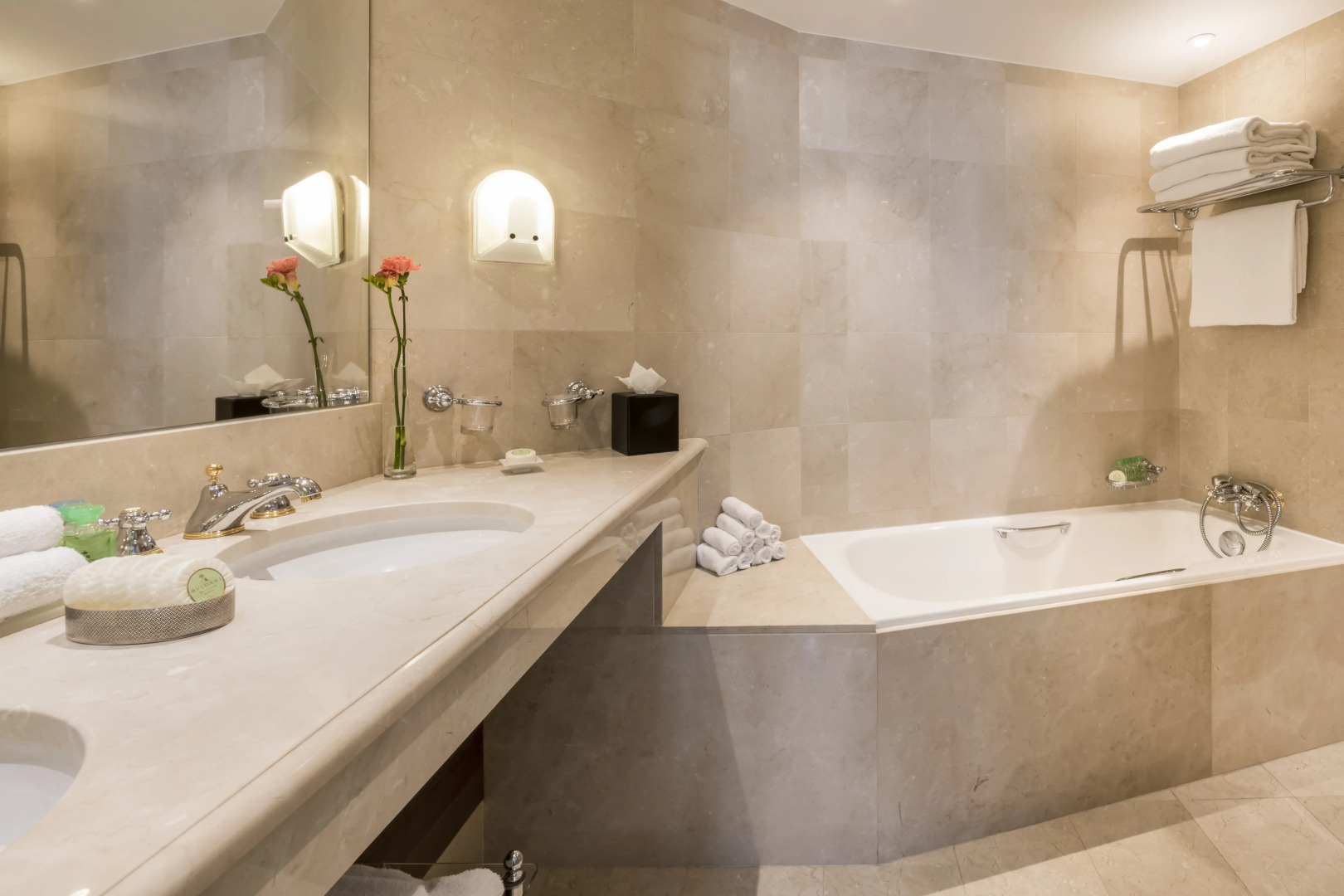 Foto - Warwick Grand-Place Brussels