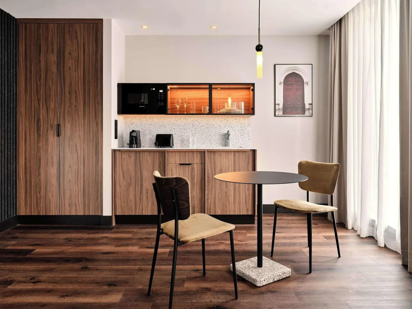 Foto - Radisson RED Hotel & Radisson RED Apartments, Kraków