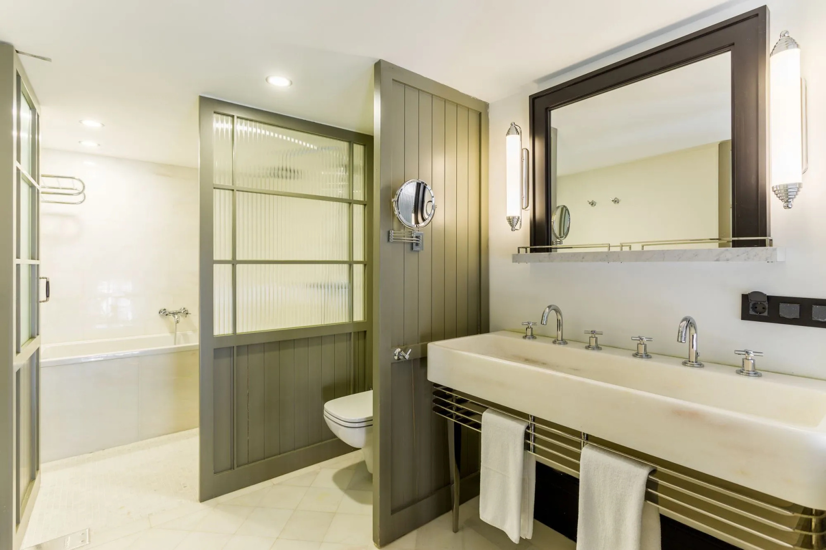 Photo - The Wings Hotels Collection