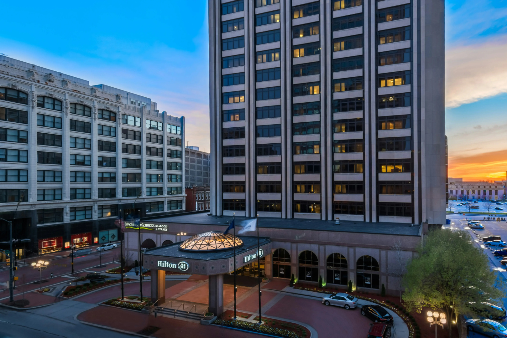 Foto - Hilton Indianapolis Hotel & Suites