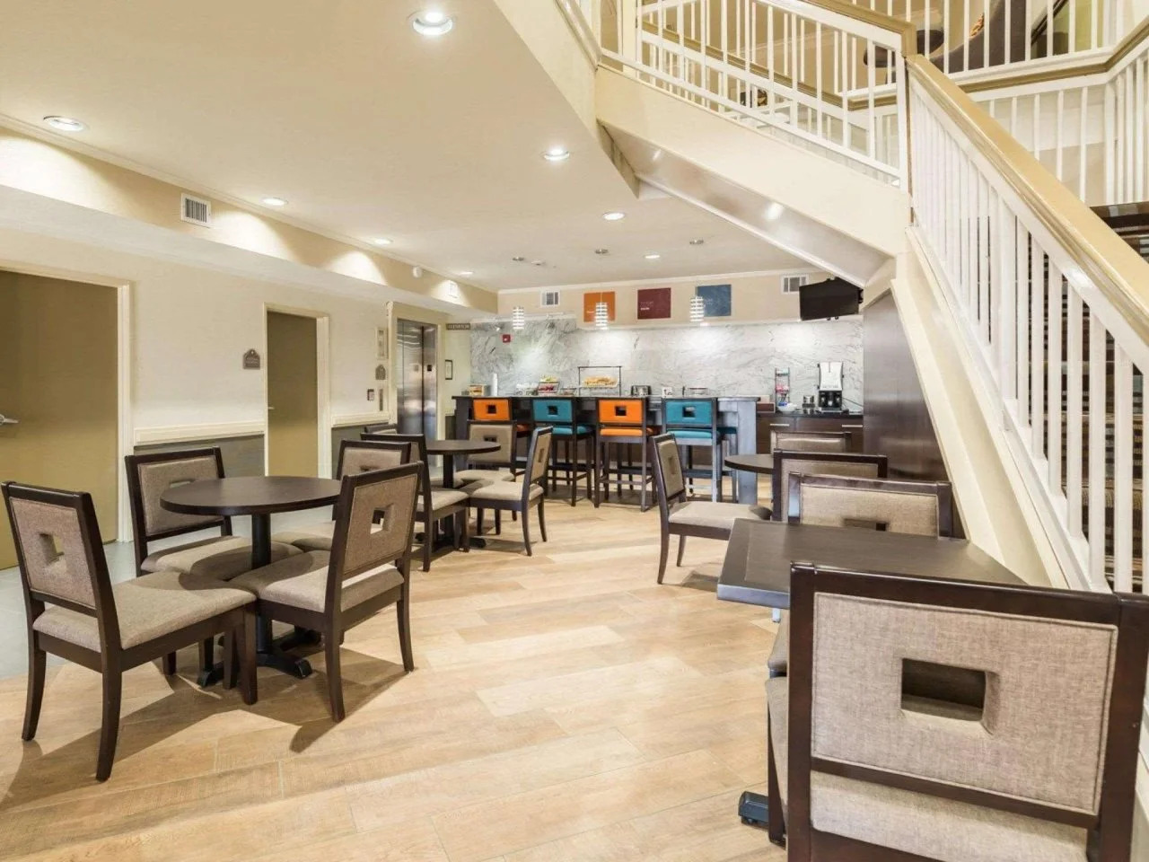 Foto - Econo Lodge Inn & Suites East Houston I-10