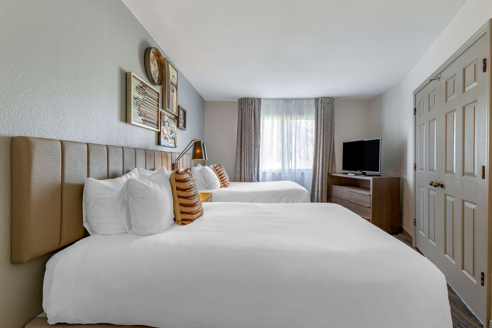 Photo - Windmill Suites Surprise - Phoenix, an Ascend Collection Hotel