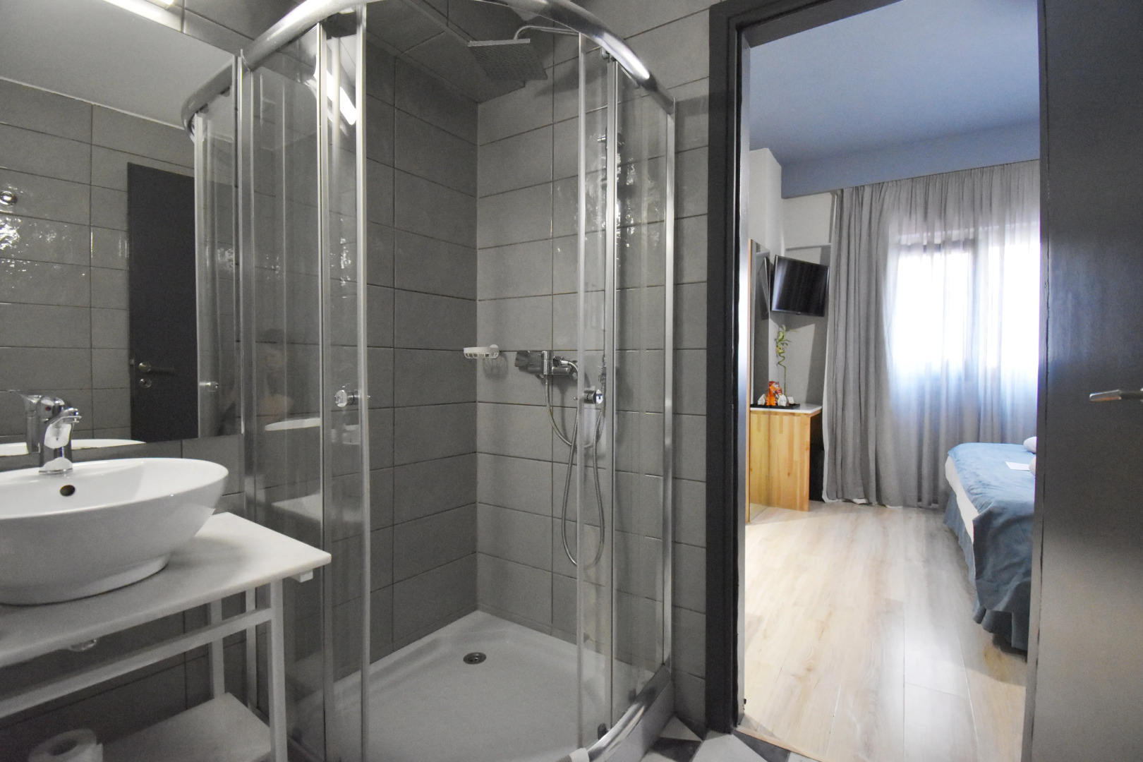 Photo - Be My Guest Athens