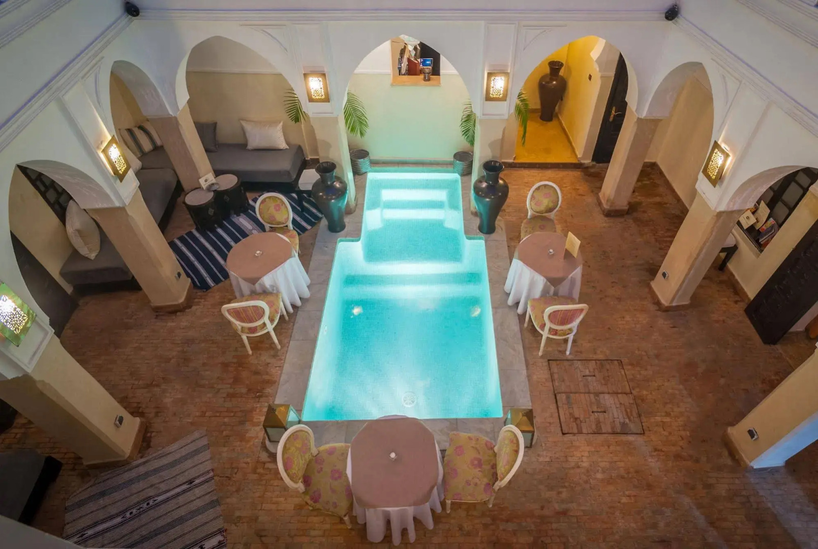 Foto - Amira Aliya Riad