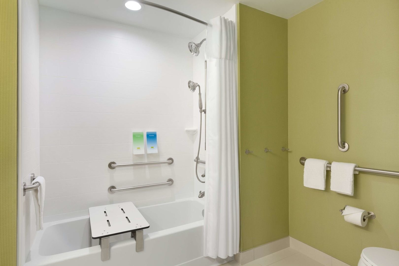 Photo - Home2 Suites by Hilton El Paso Airport, TX