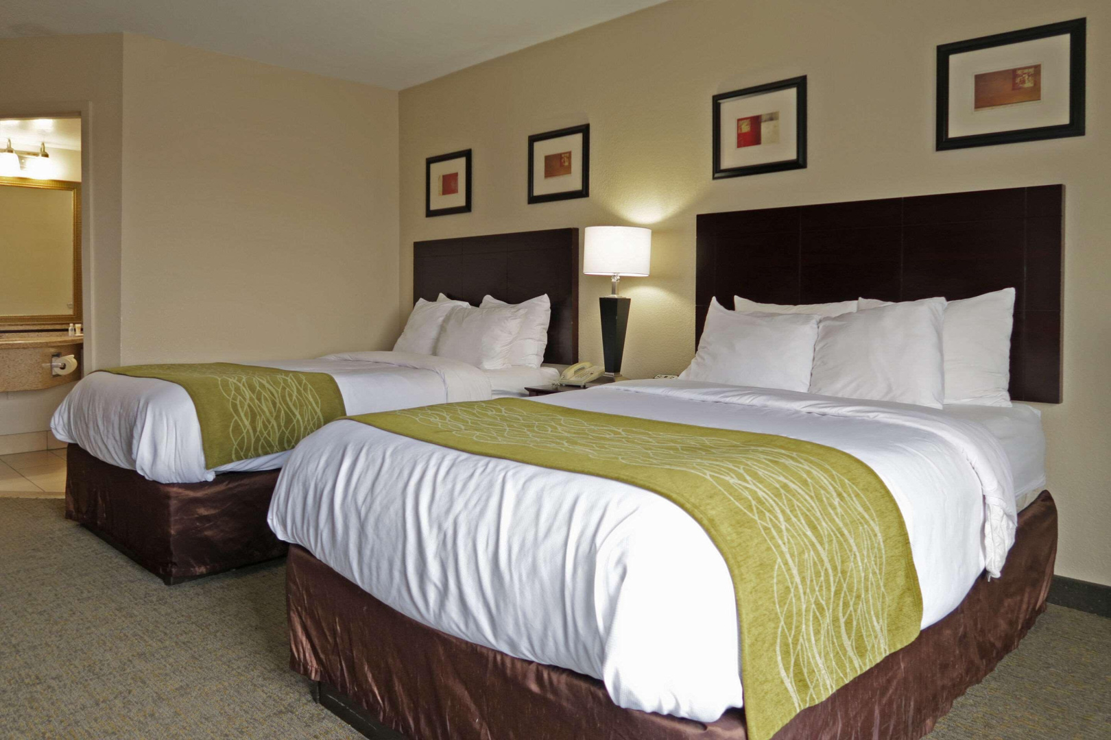 Photo - Comfort Inn & Suites Southwest Fwy at Westpark