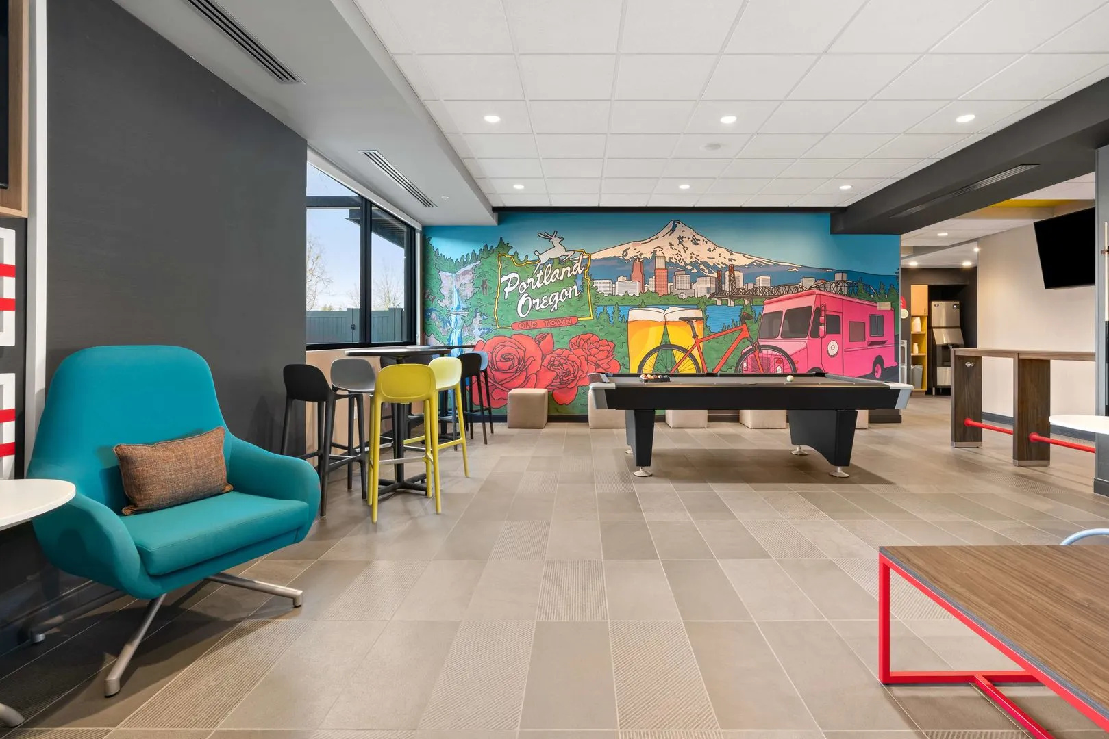 Photo - Tru by Hilton Portland Airport