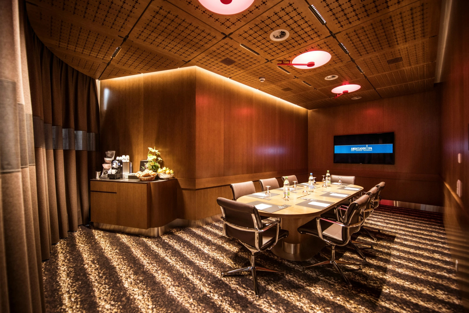 Photo - Hotel Ambassador
