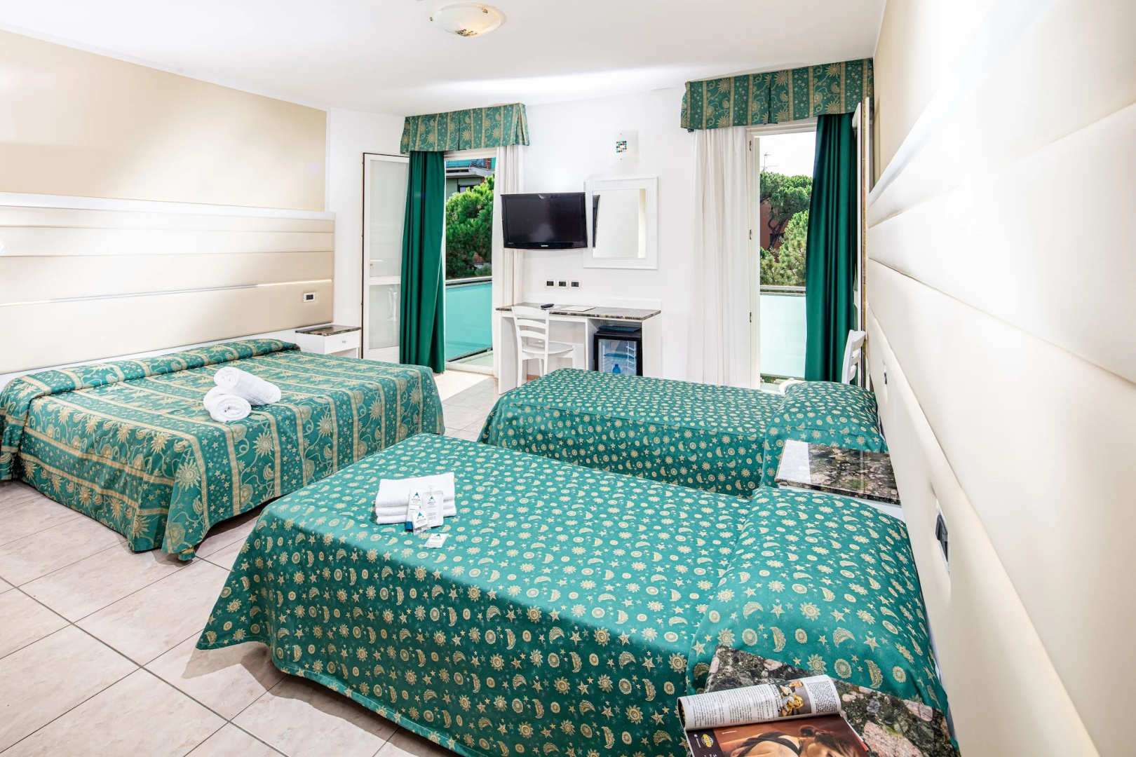 Photo - Hotel Mediterraneo