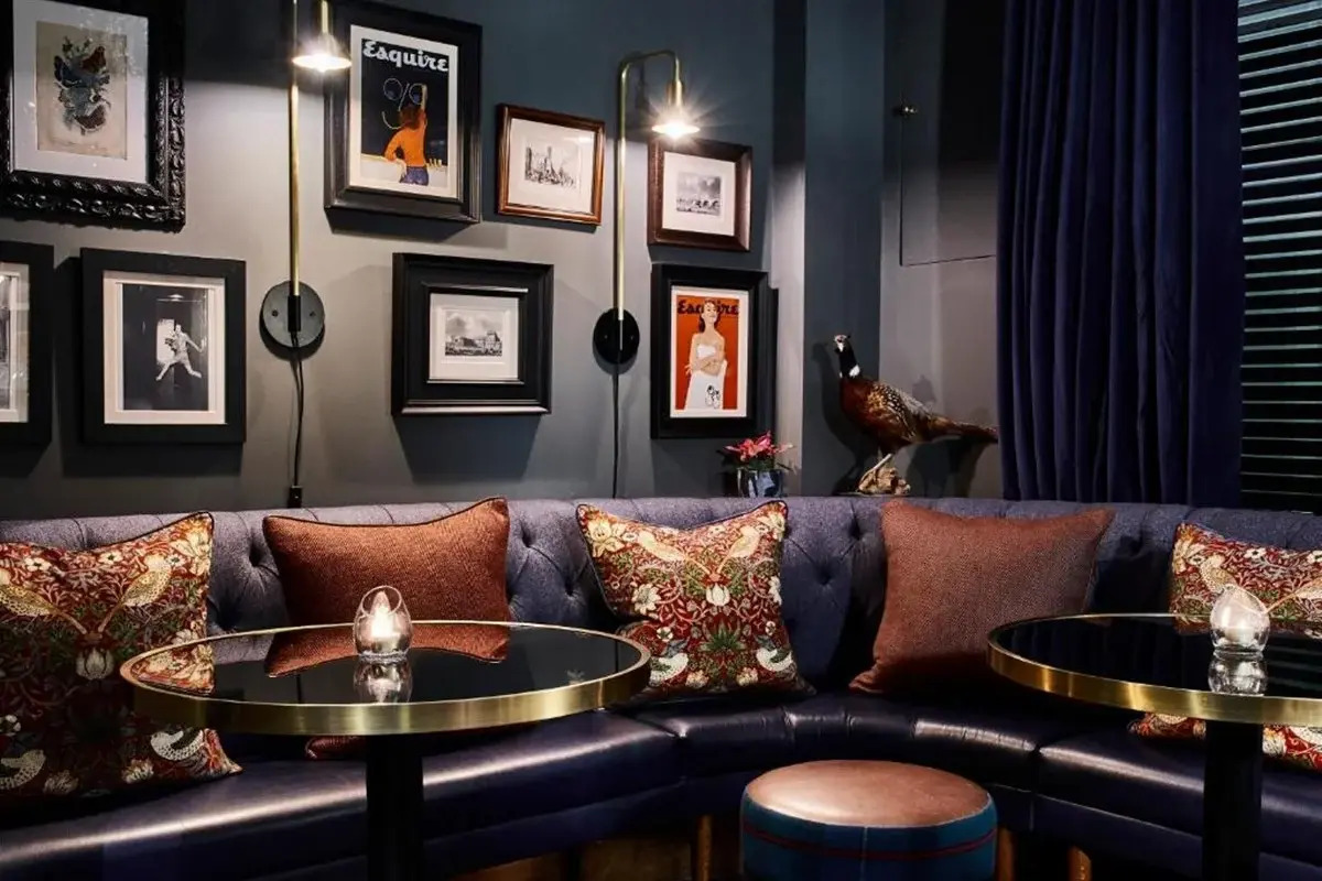 Photo - The Tophams Hotel