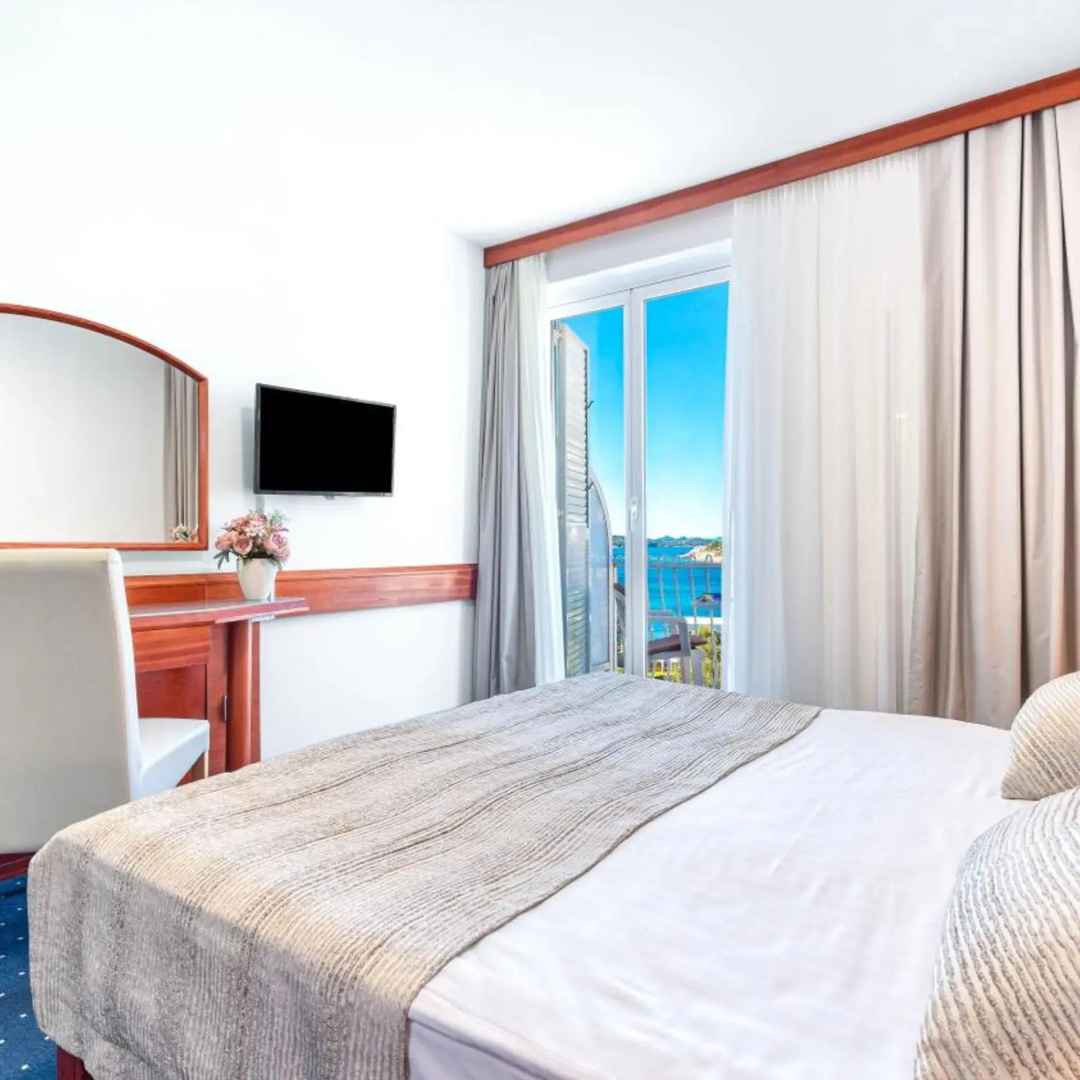 Photo - Hotel Komodor