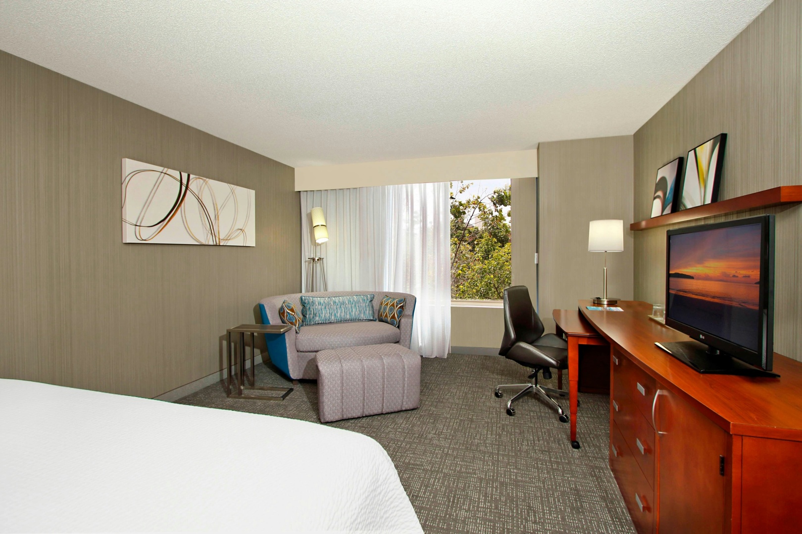 Photo - Courtyard by Marriott Oakland Downtown
