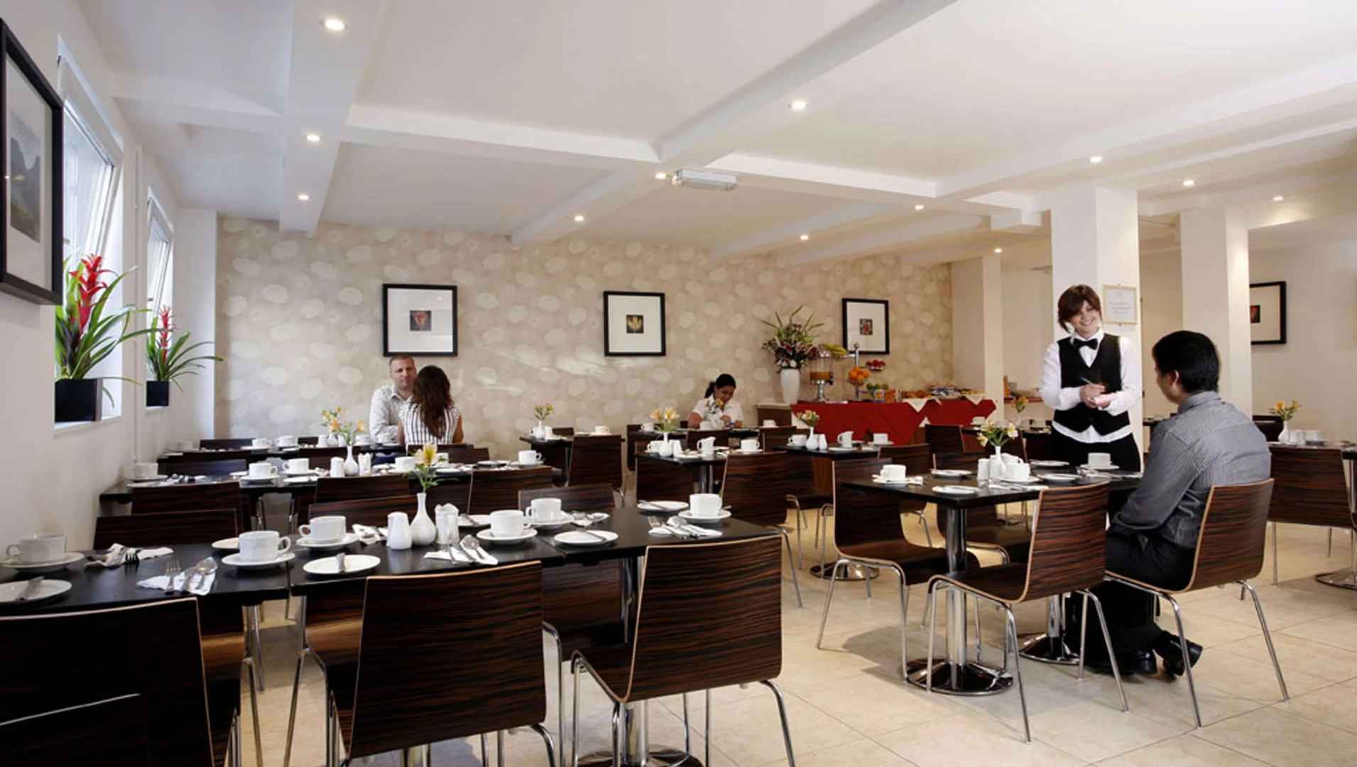 Foto - Kensington Court Hotel
