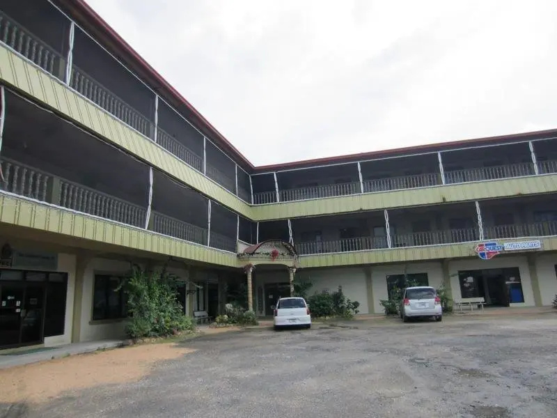 S & C Hotel Suites And Apartments — фото 1