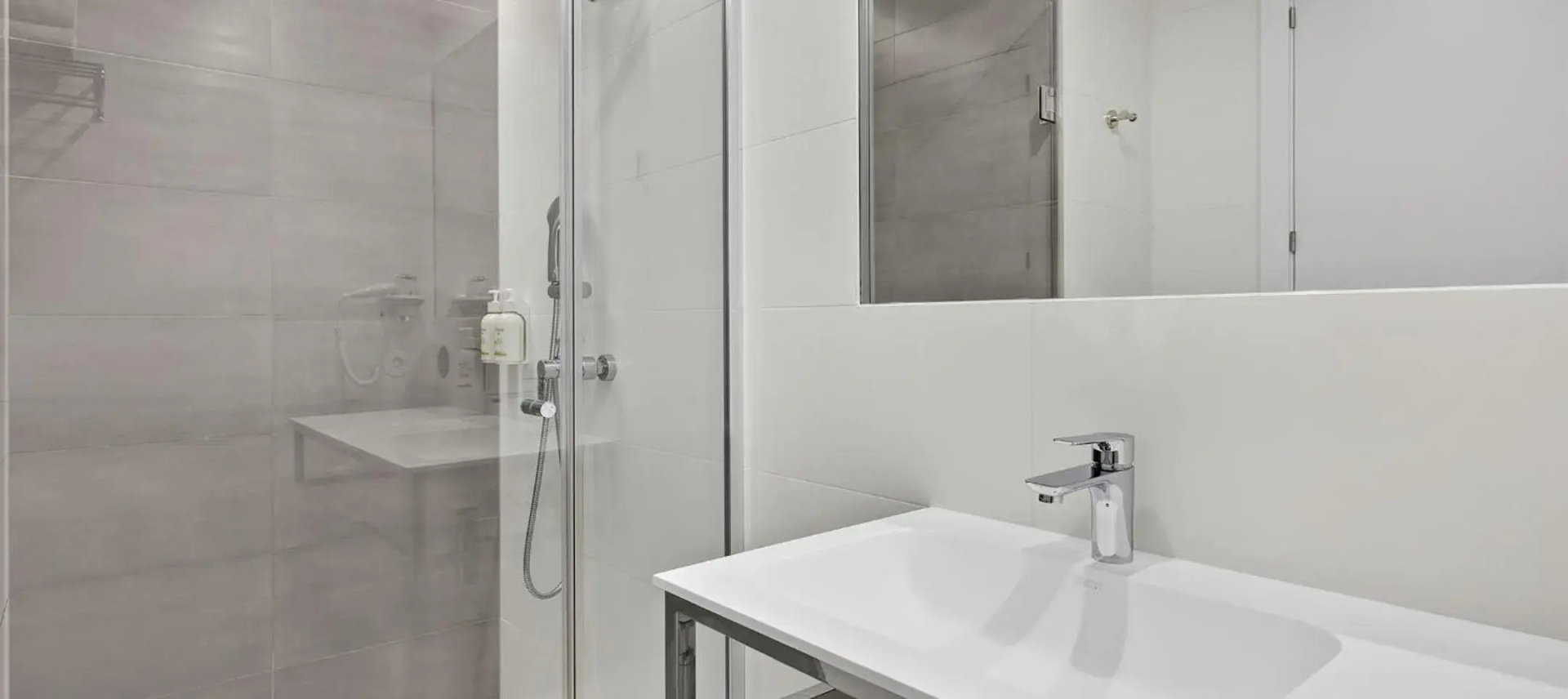 Photo - B&B Hotel Madrid Tres Cantos