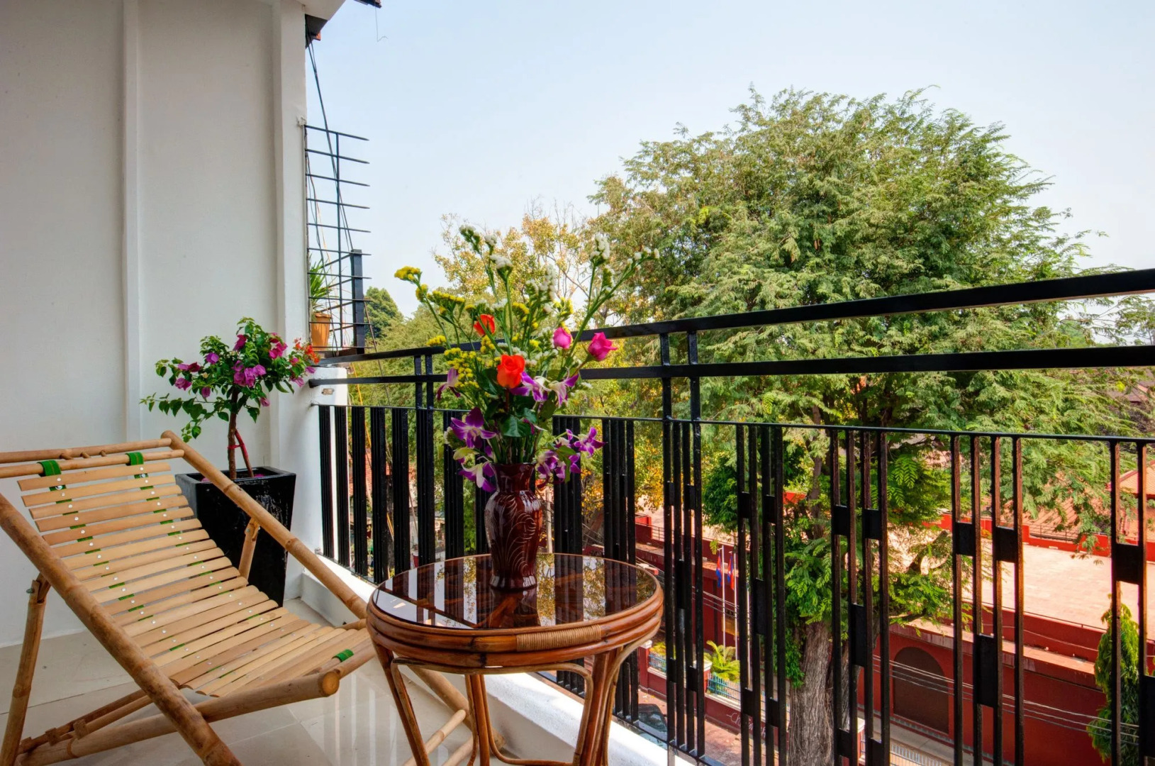 Photo - The Artist Residence