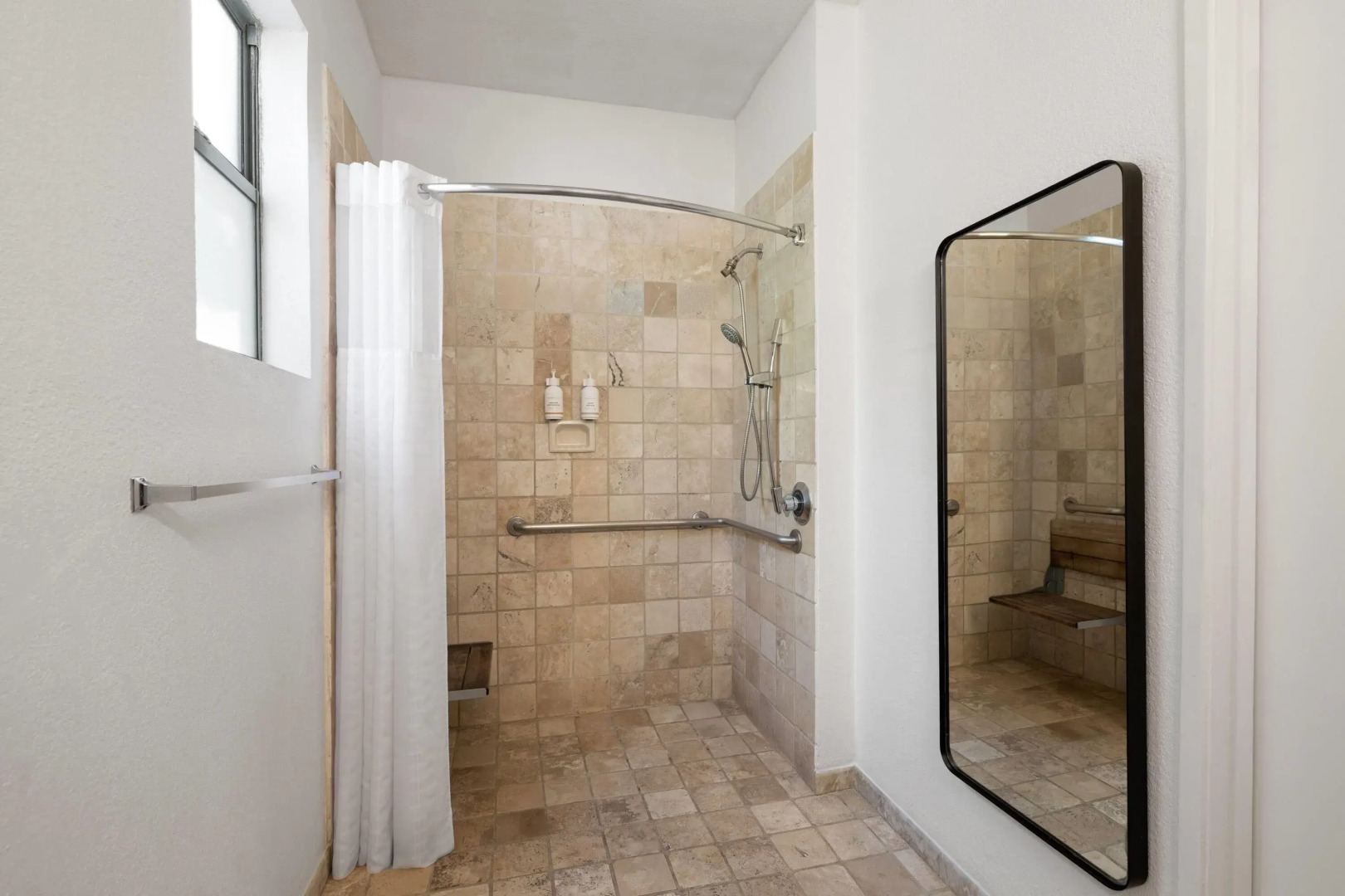 Foto - Ramada Suites by Wyndham San Diego Hotel Circle Area