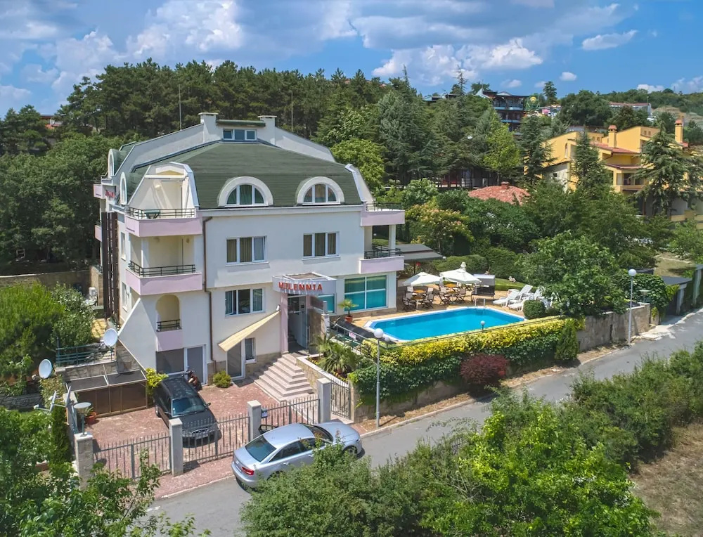 Photo - Milennia Family Hotel