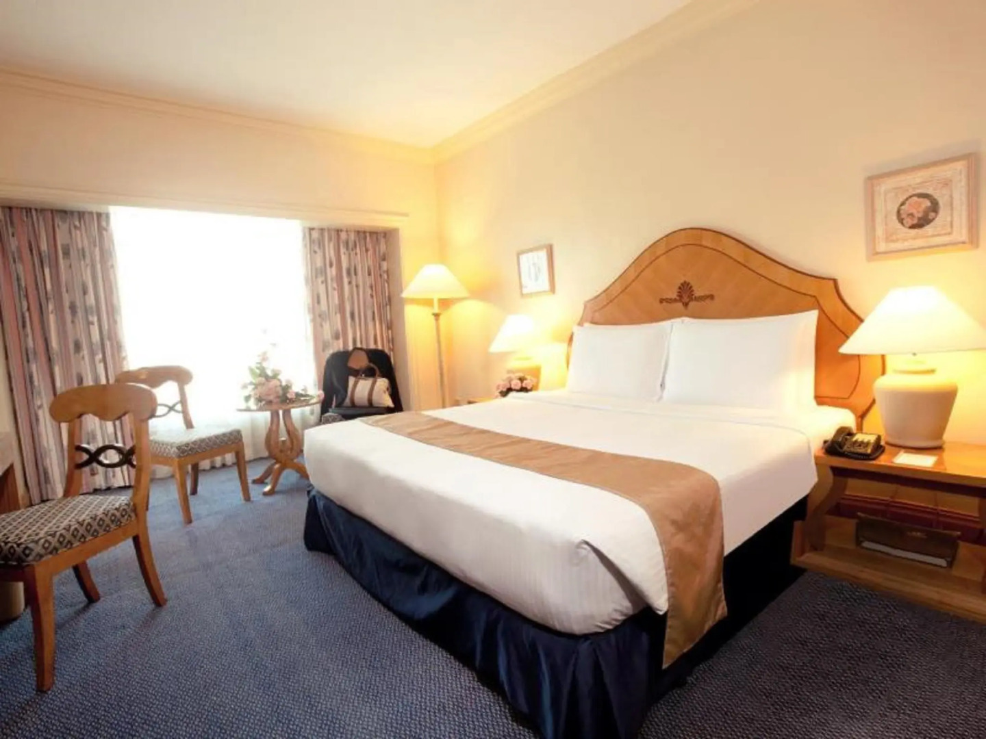 Foto - Waterfront Cebu City Hotel & Casino