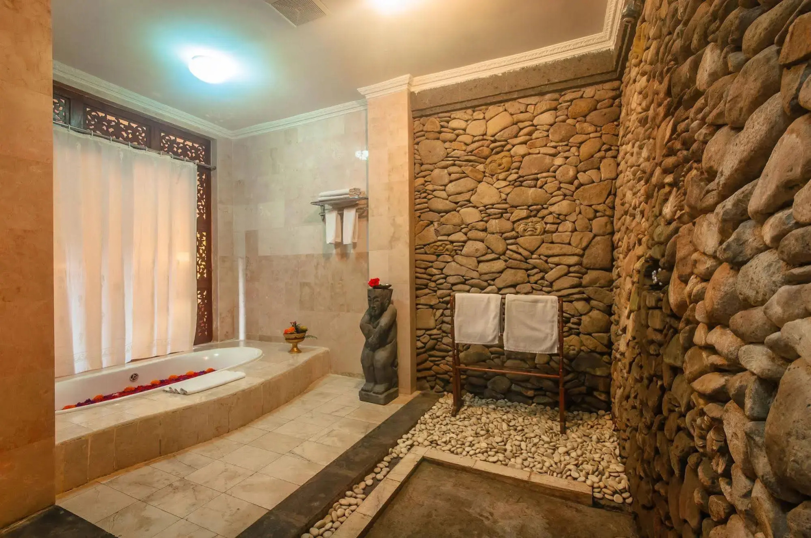 Foto - Sahadewa Resort & Spa