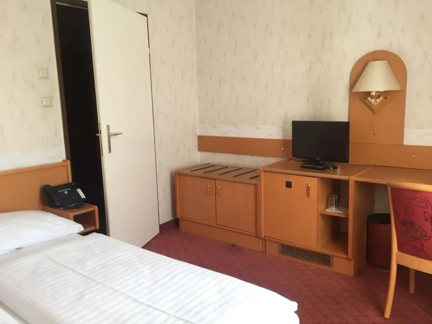 Photo - Hotel Admiral