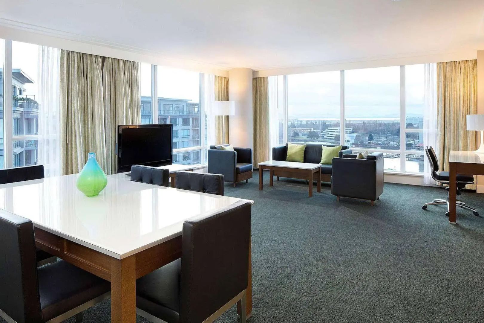 Photo - The Westin Wall Centre, Vancouver Airport