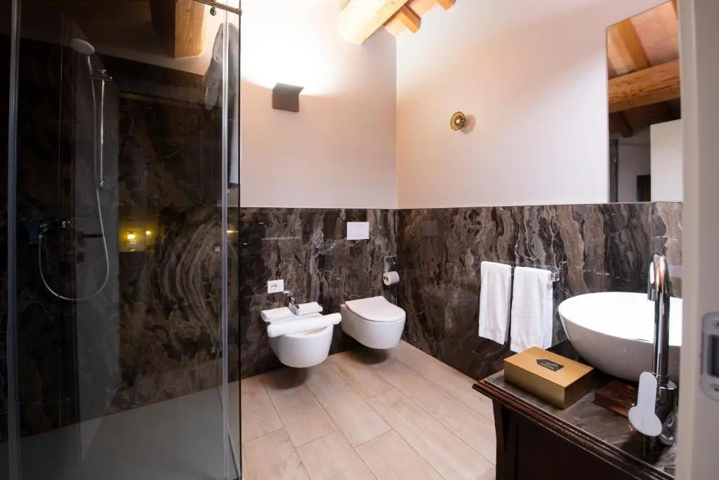 Photo - Magari Estates Hotel