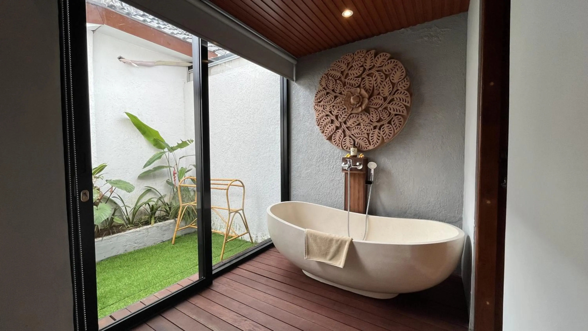 Photo - Lovina Haven Boutique Resort