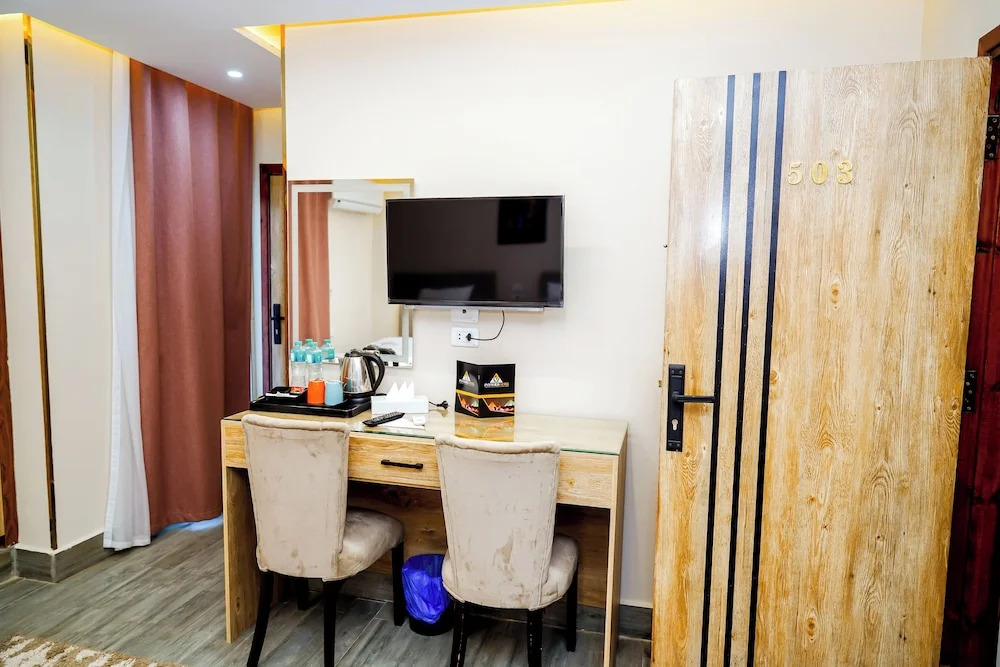 Photo - Pyramid Edge Hotel & Exclusive Pyramids View Rooftop